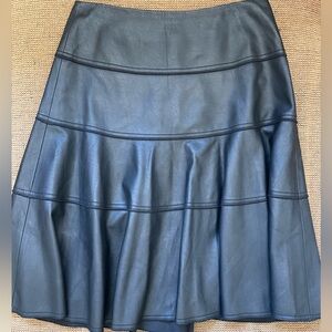 Black leather skirt - Rebecca Taylor size 6.